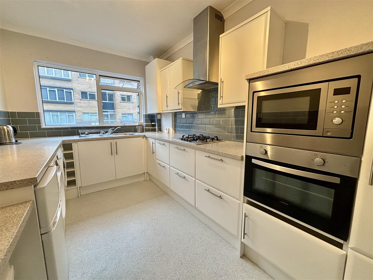 Long Oaks Court, Sketty, Swansea, SA2 0QH